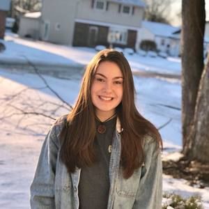 Meet your Posher, Erika